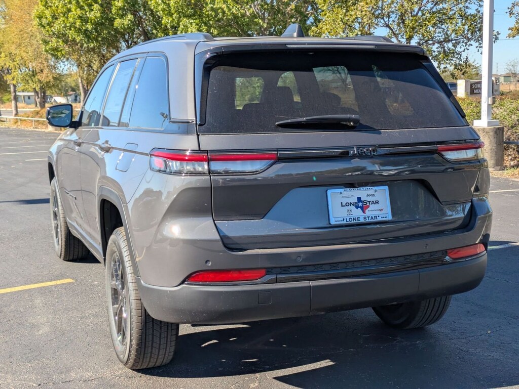 New 2025 Jeep Grand Cherokee ALTITUDE X 4X2 Sport Utility