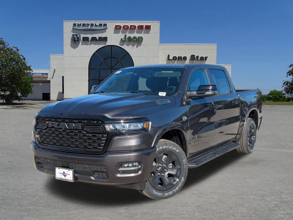New 2026 Ram 1500 LONE STAR CREW CAB 4X4 5'7 BOX Pickup