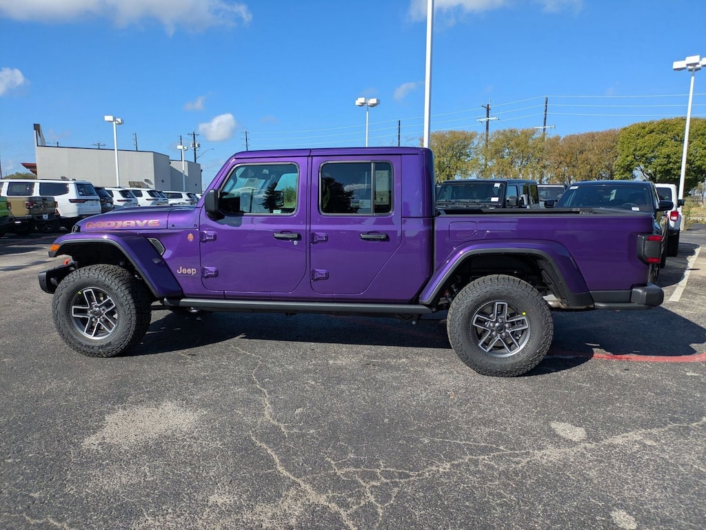 New 2026 Jeep Gladiator MOJAVE X 4X4 Pickup