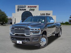 2025 Ram 3500 LARAMIE CREW CAB 4X4 8' BOX Pickup
