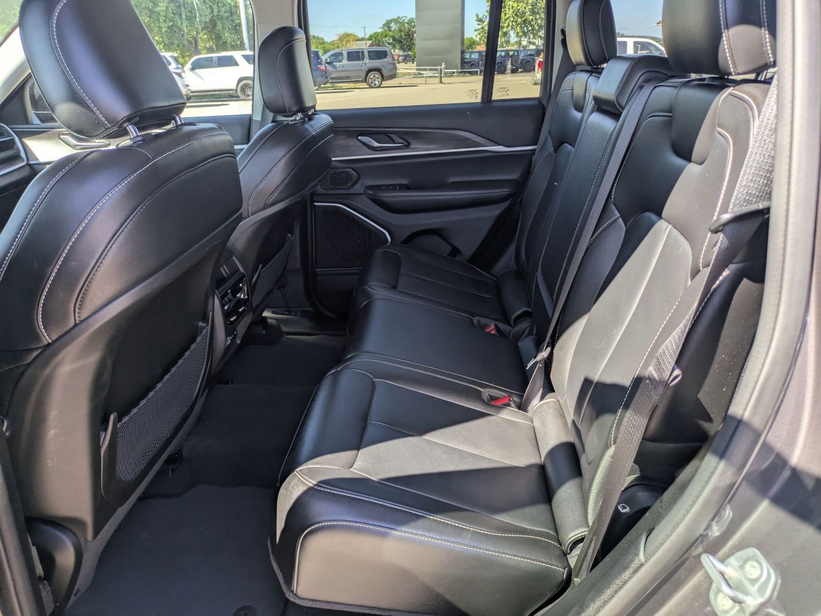 2022 Jeep Grand Cherokee 4xe - Photo 6