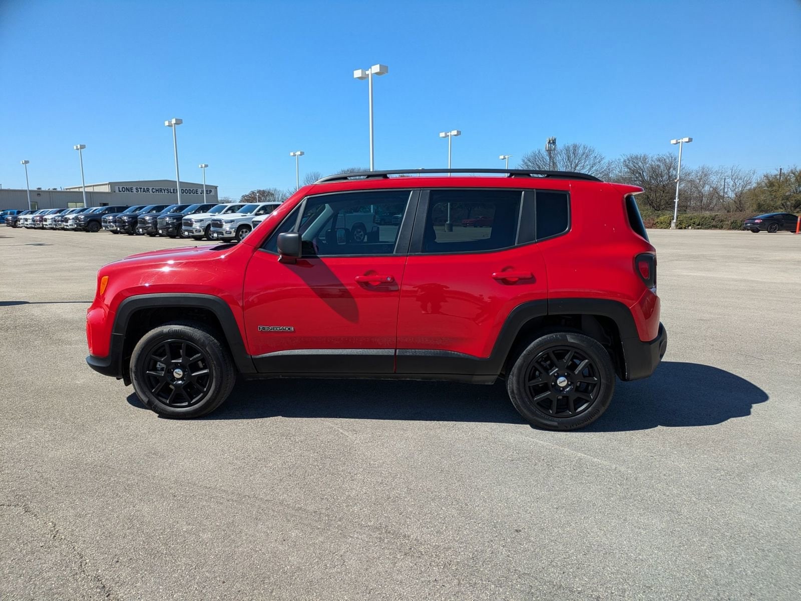 Used 2022 Jeep Renegade Latitude with VIN ZACNJDB17NPN45501 for sale in San Antonio, TX