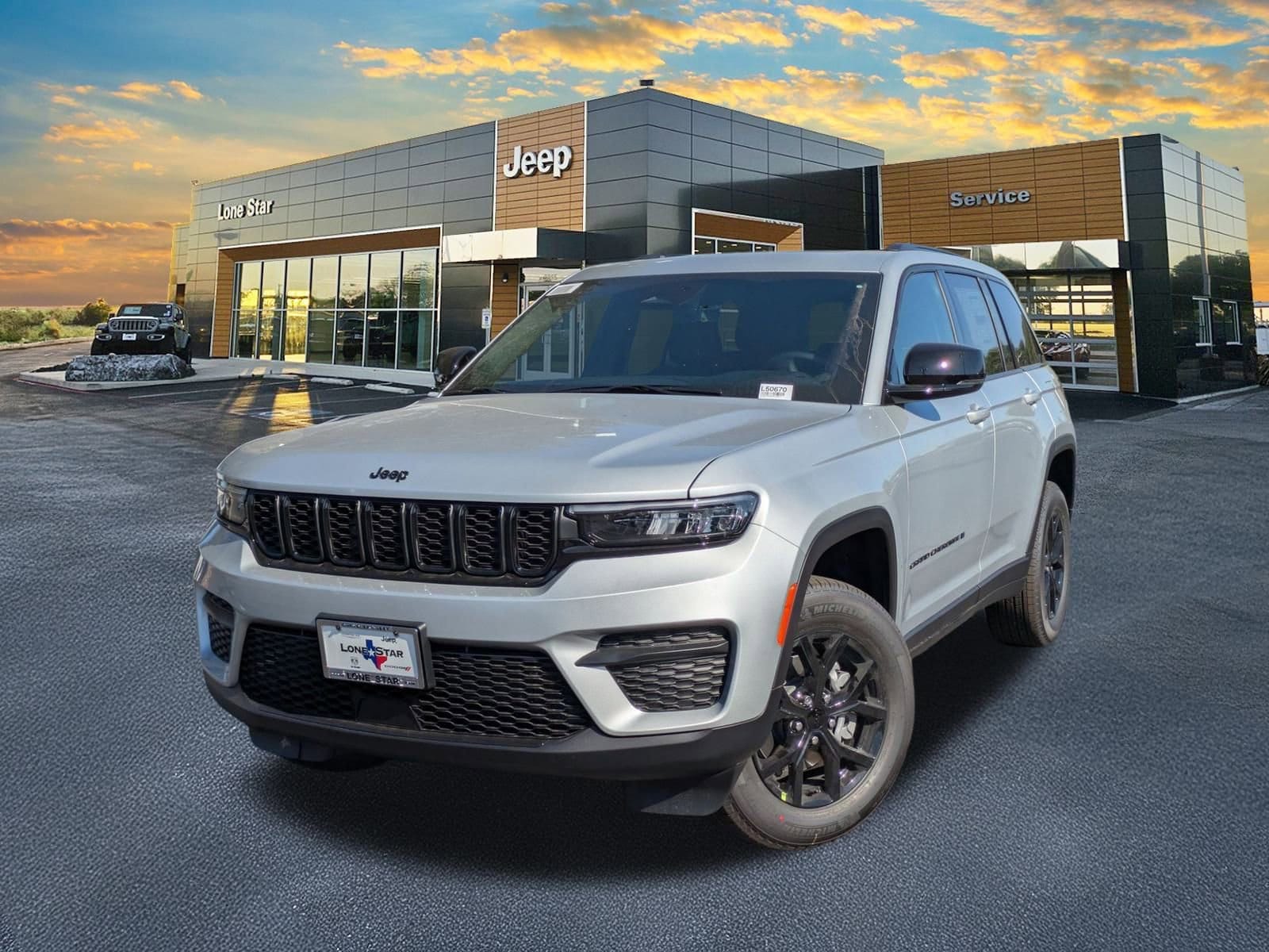 2025 Jeep Grand Cherokee Altitude's photo