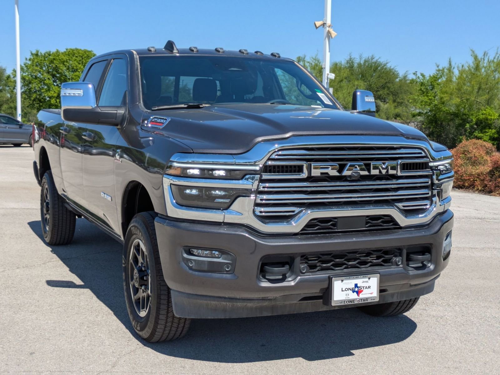 2025 Ram 2500 Laramie photo 4