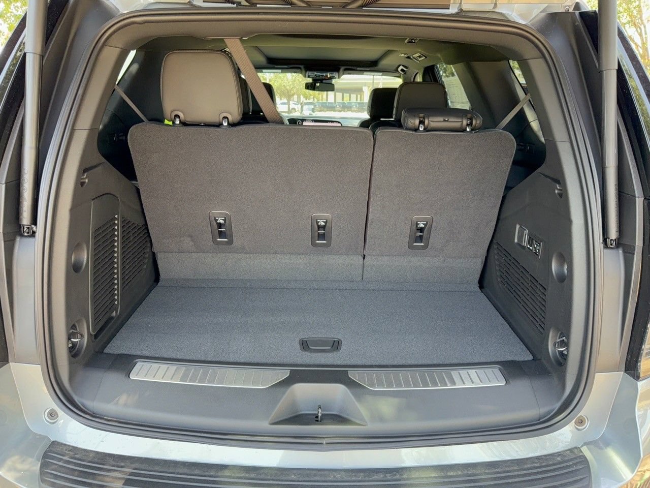 2026 Chevrolet Tahoe Z71 - Photo 27