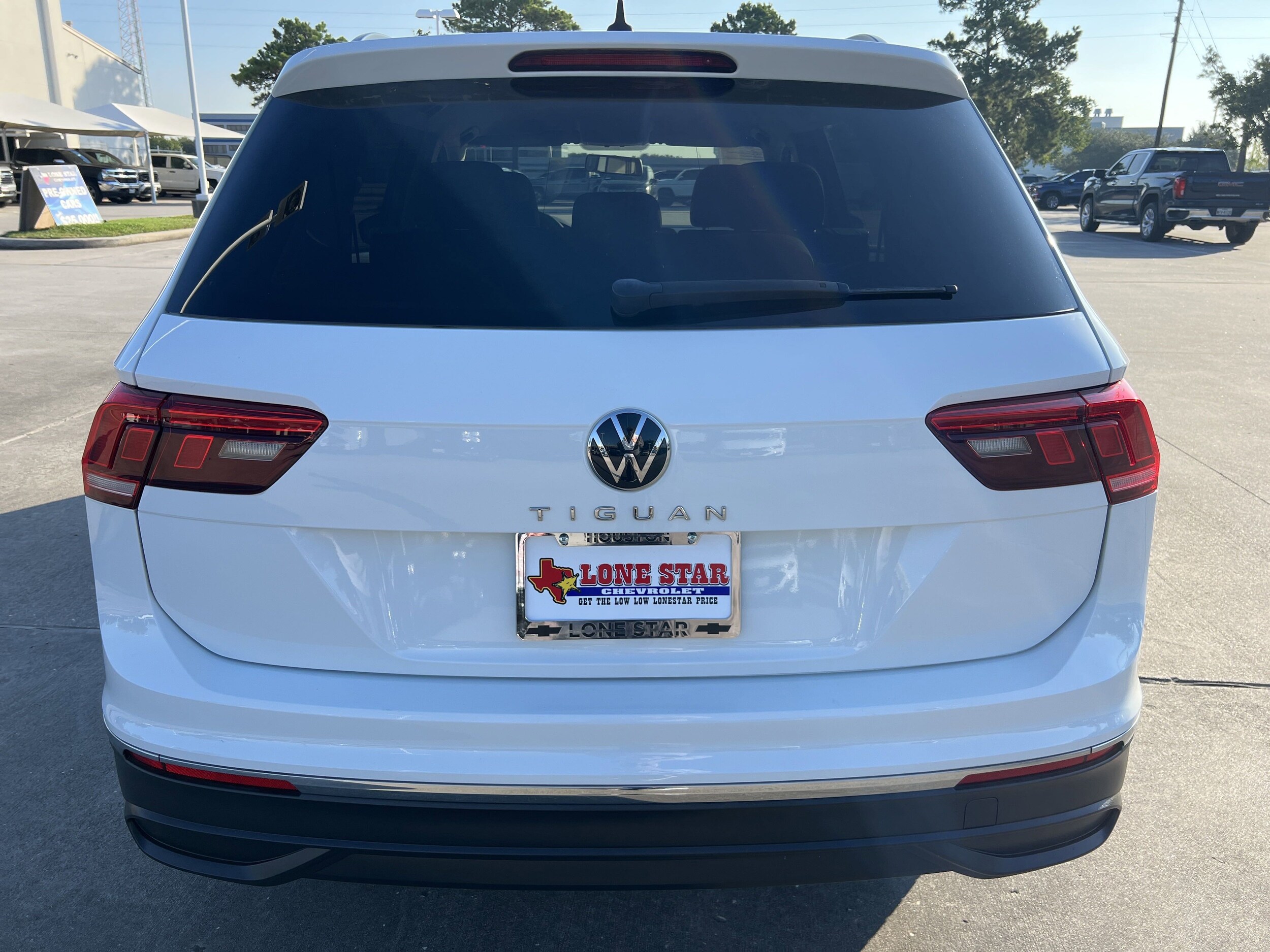 2022 Volkswagen Tiguan S photo 4