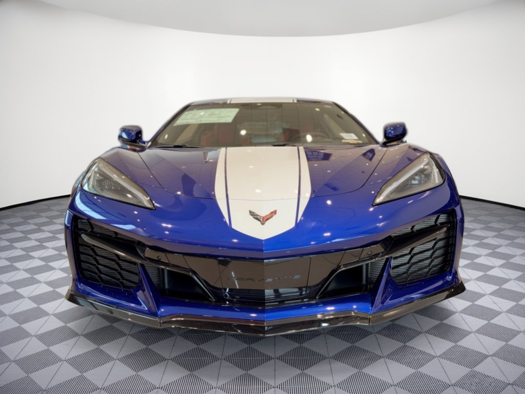 2027 Chevrolet Corvette 2LT - Photo 6