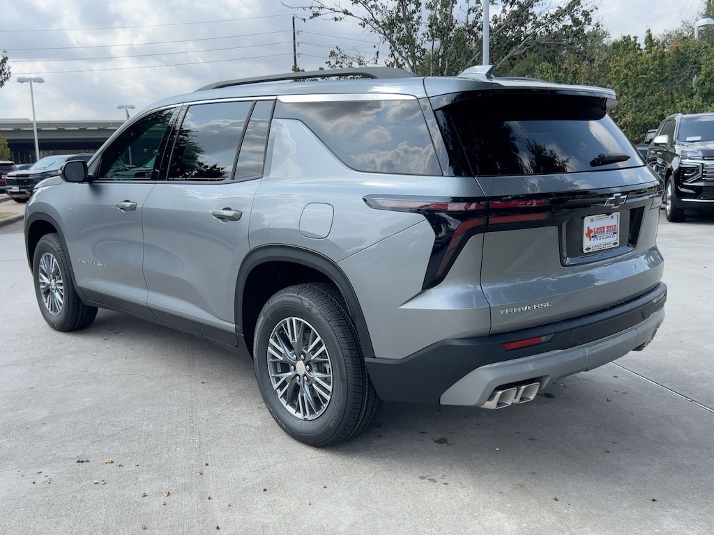 New 2026 Chevrolet Traverse LT SUV