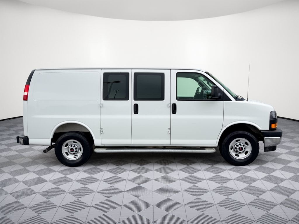 2025 GMC Savana Cargo Work Van Van