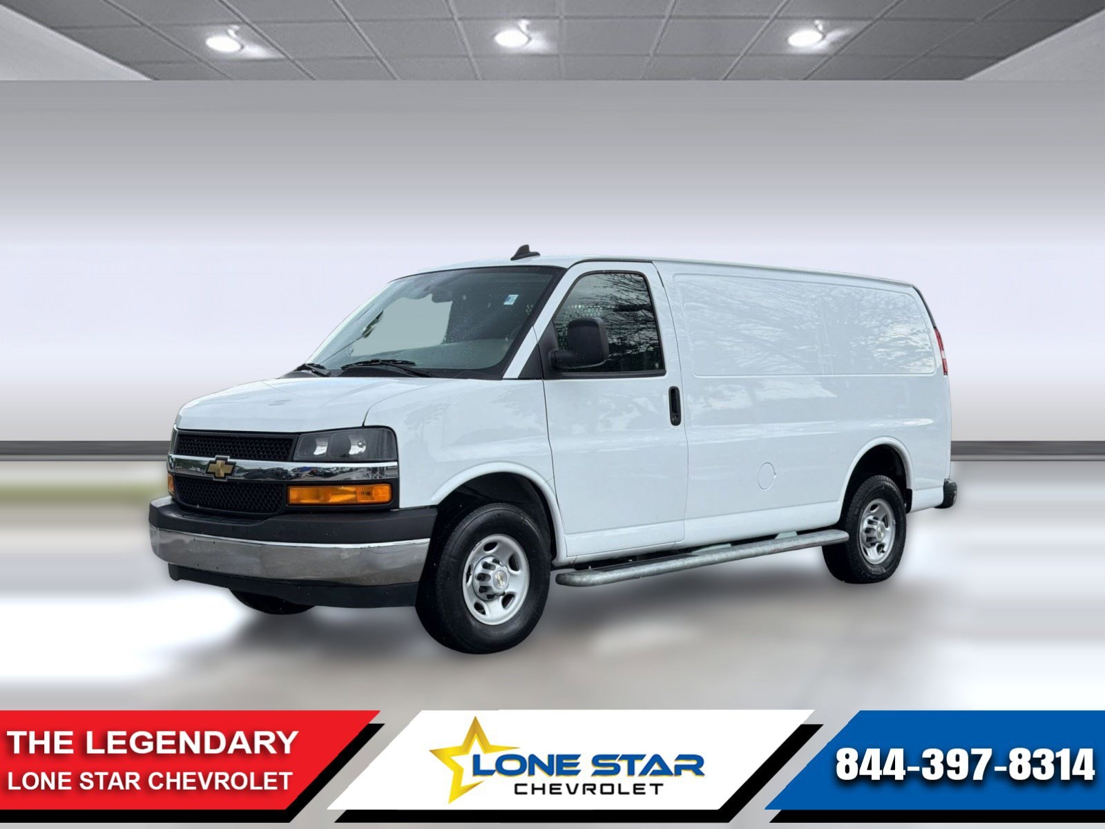 2024 Chevrolet Express 2500 Work Van HD's photo