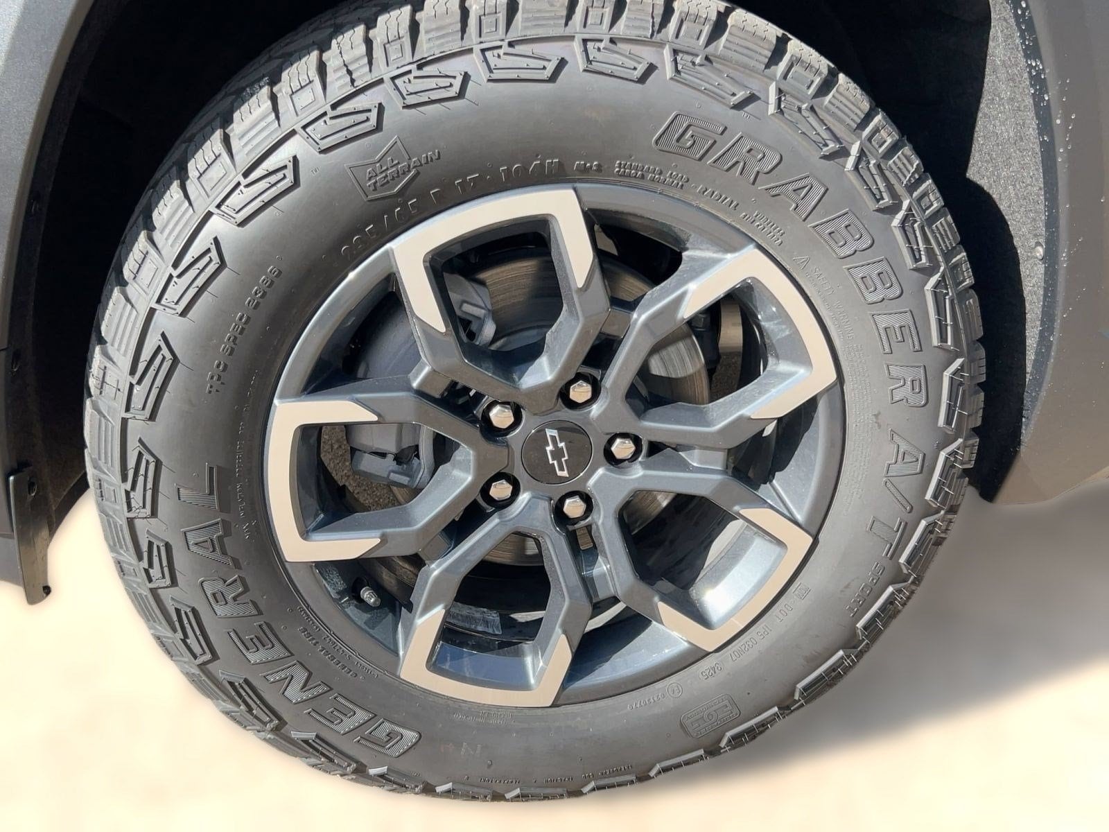 2026 Chevrolet Equinox ACTIV - Photo 12