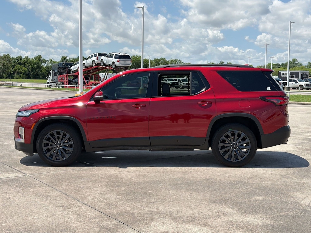 Used 2023 Chevrolet Traverse RS SUV