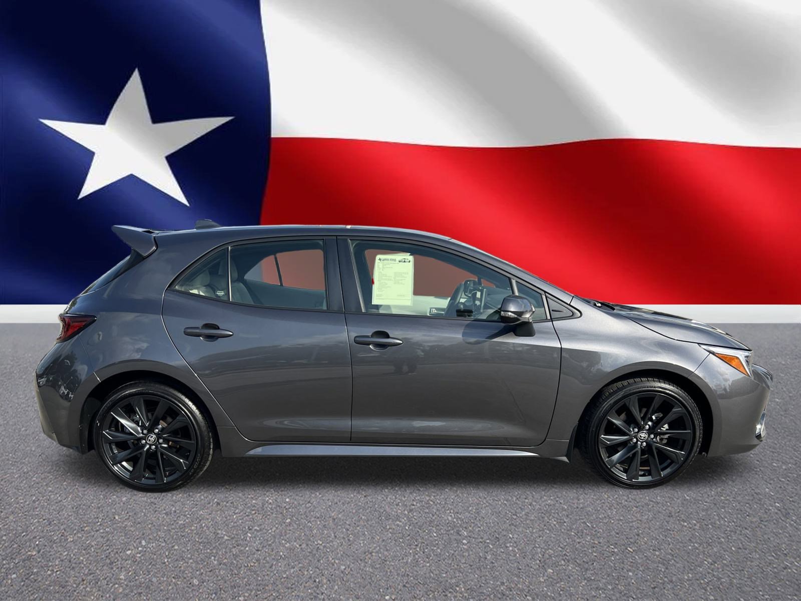 2023 Toyota Corolla XSE photo 2