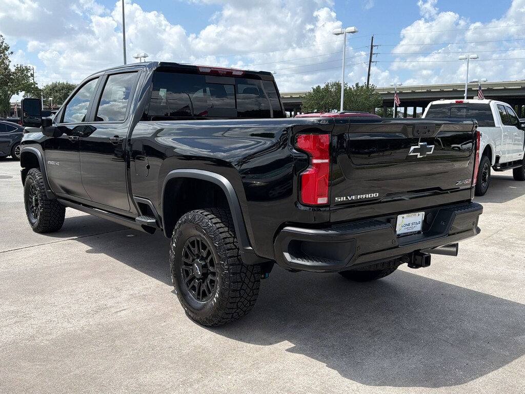 Used 2026 Chevrolet Silverado 2500 HD ZR2 Truck