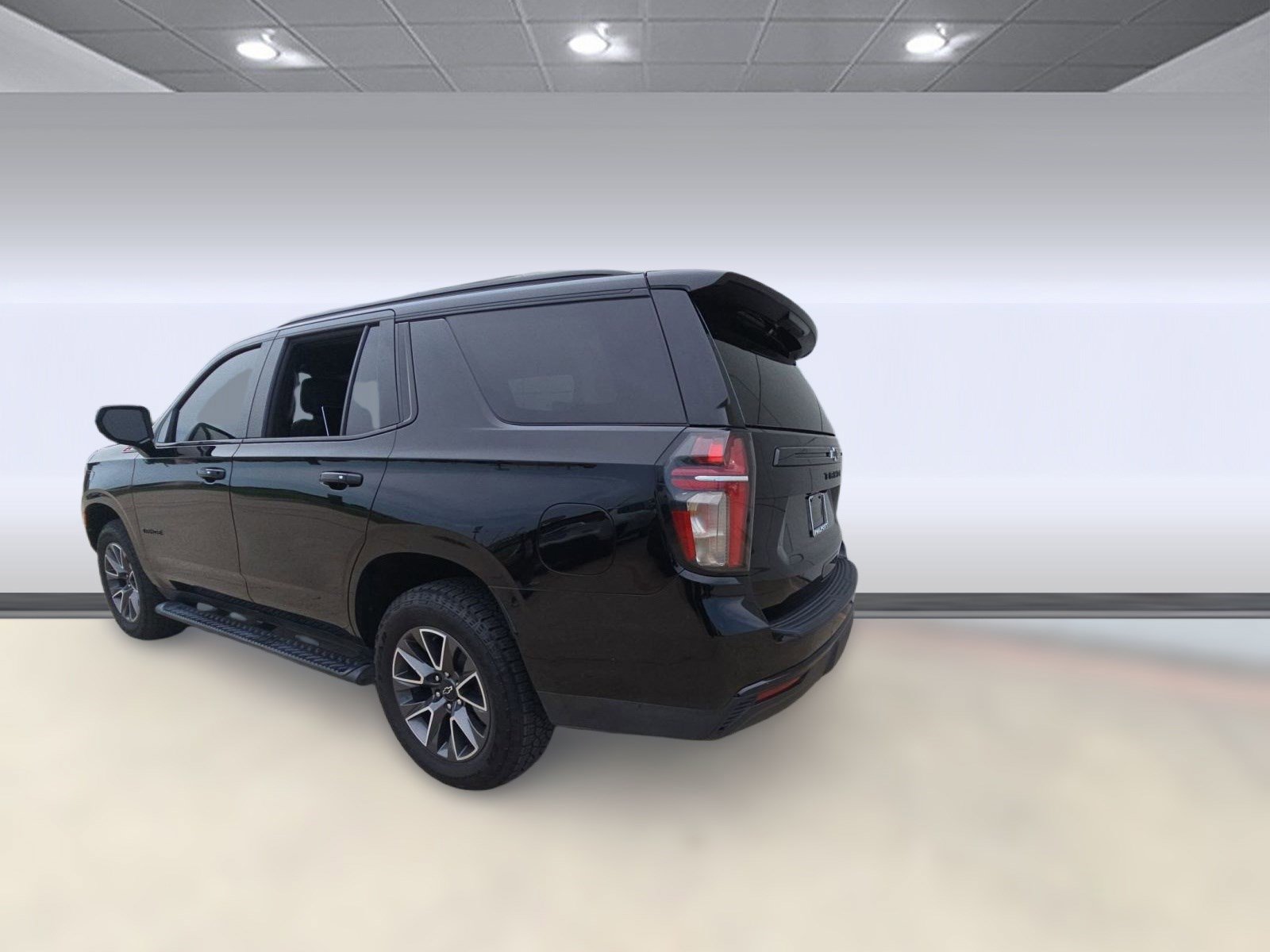 2023 Chevrolet Tahoe Z71 photo 2