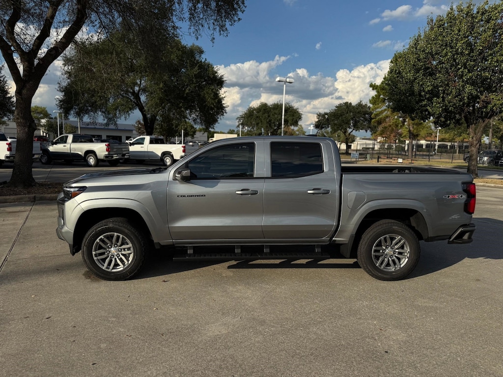 New 2026 Chevrolet Colorado LT Truck