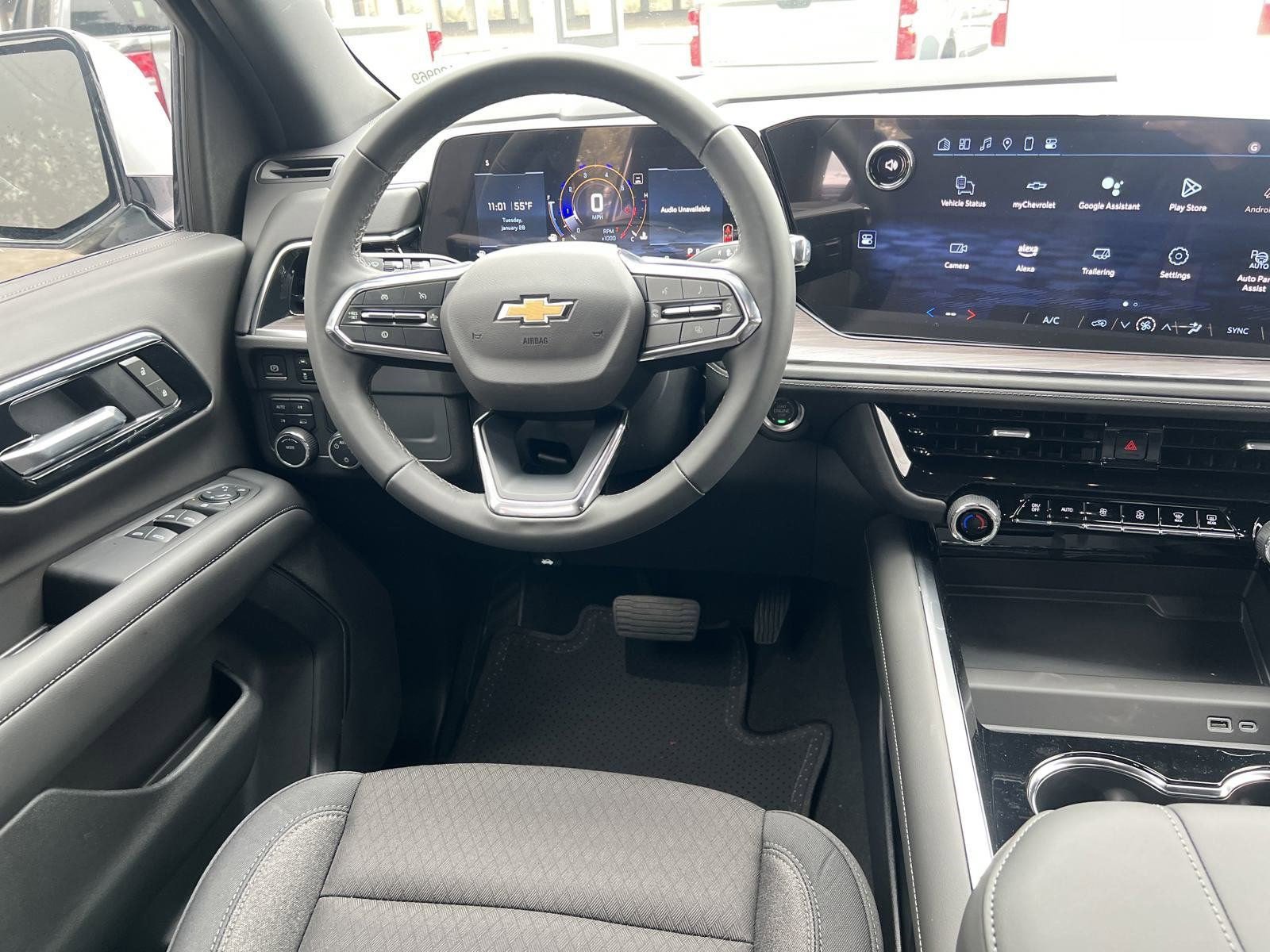 2025 Chevrolet Tahoe LS photo 2