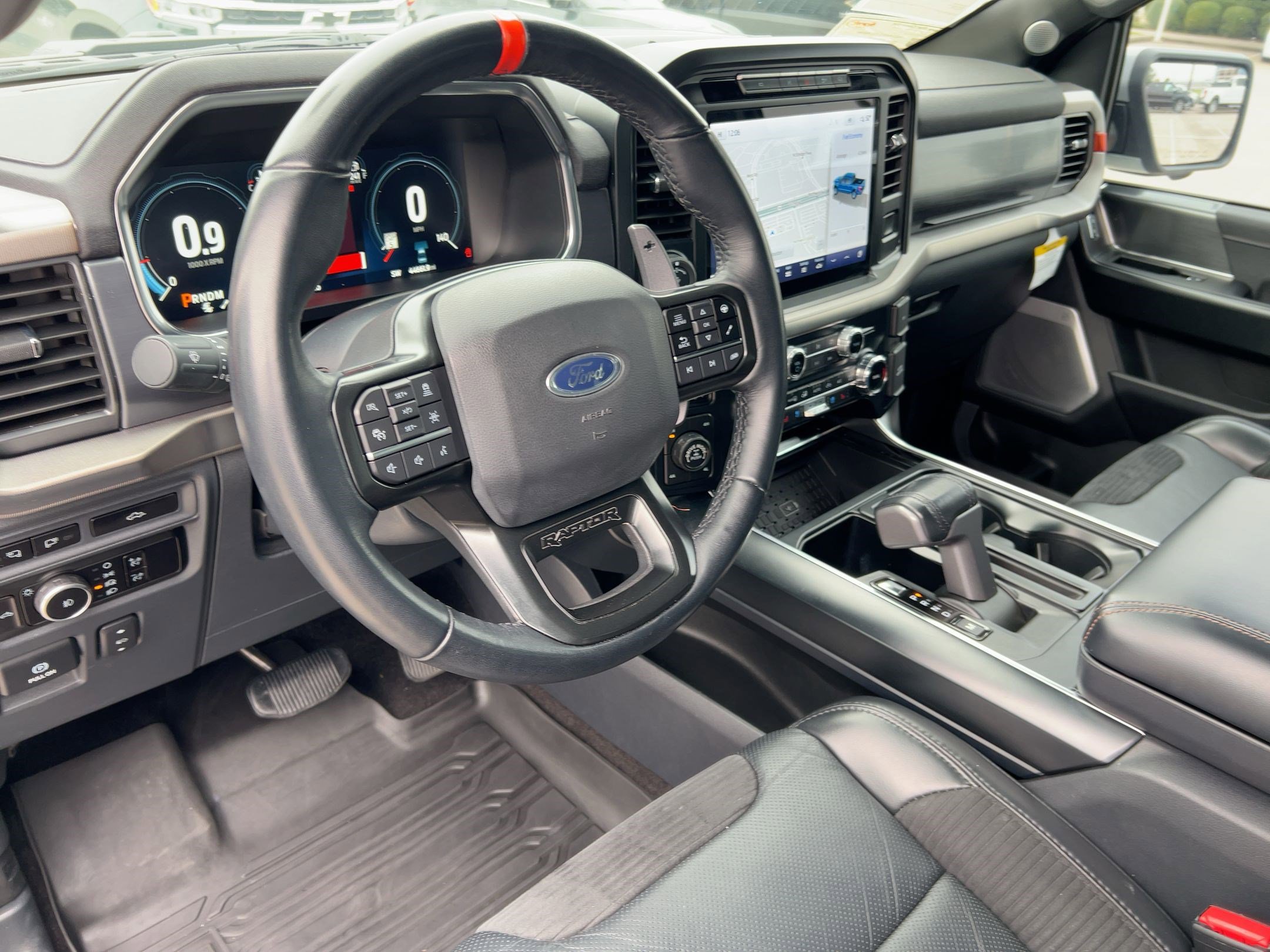 2023 Ford F-150 Raptor photo 4