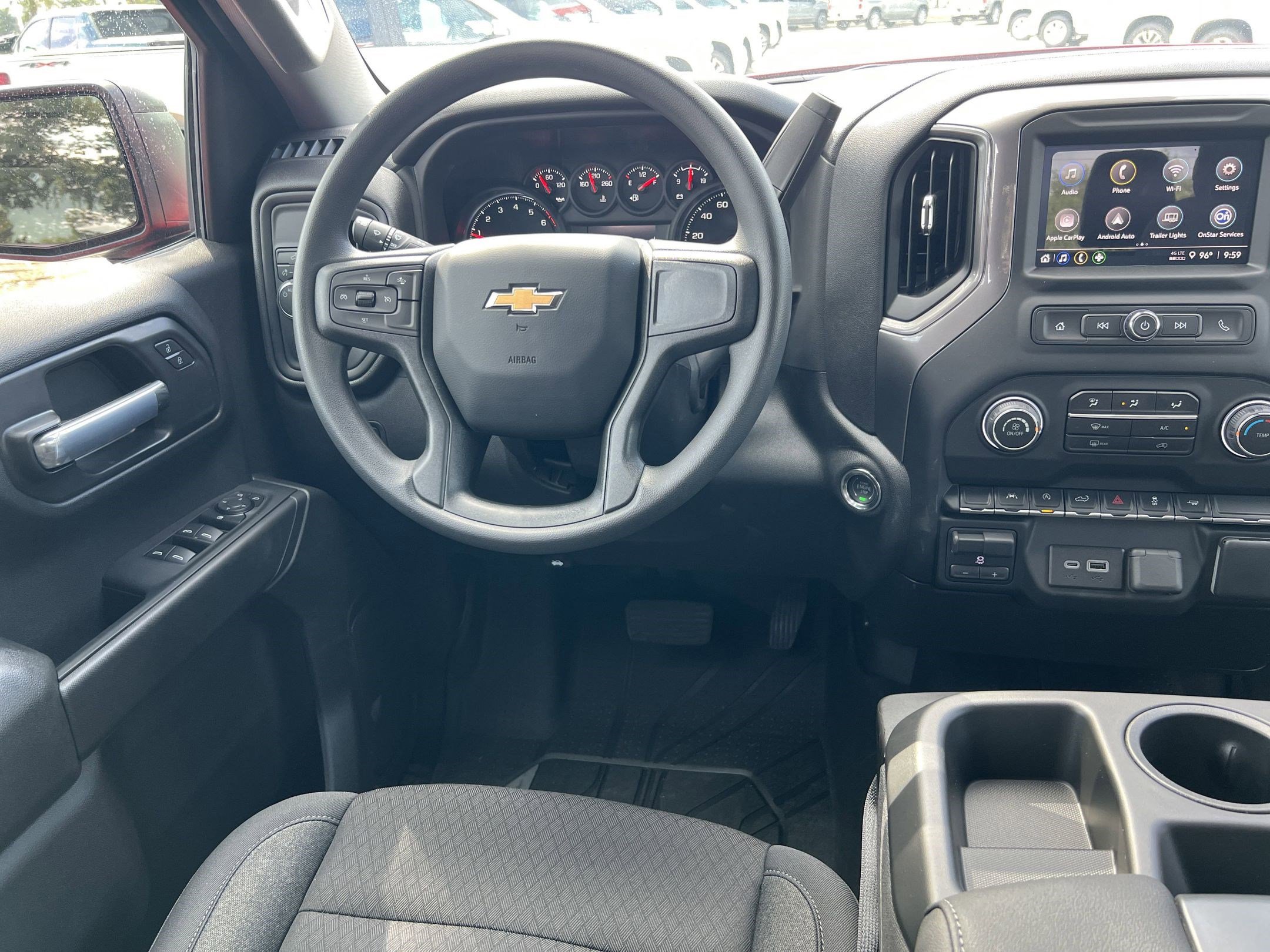 2025 Chevrolet Silverado 1500 Custom photo 3