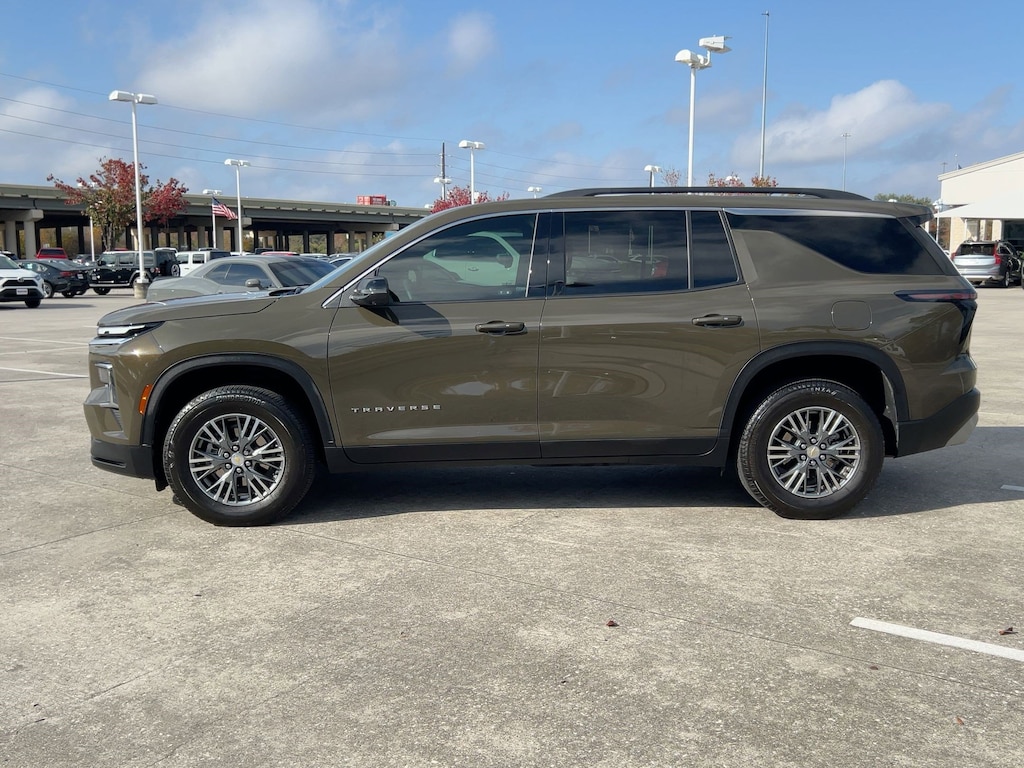 Certified 2024 Chevrolet Traverse LT SUV