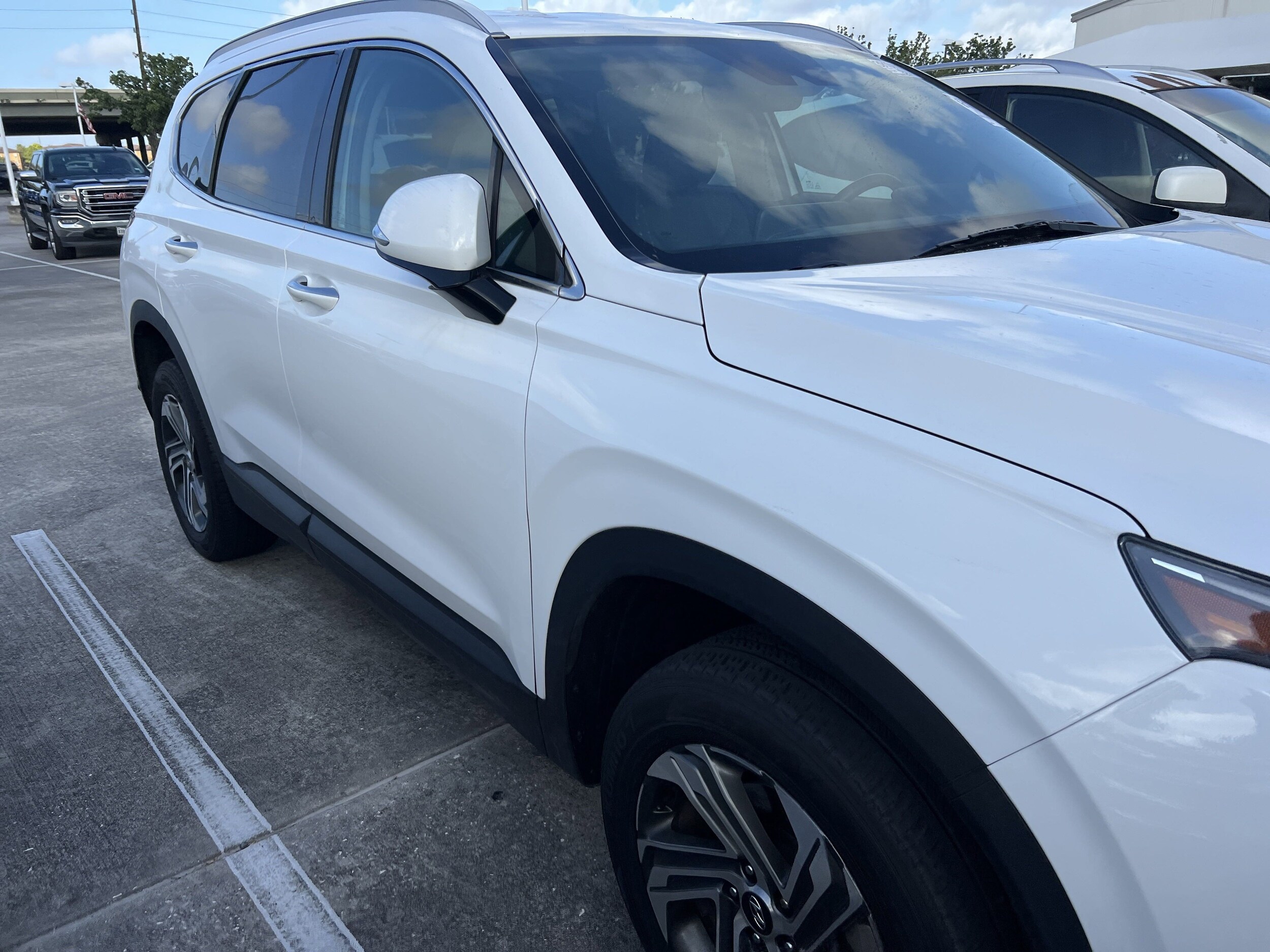 2023 Hyundai Santa Fe SEL photo 3