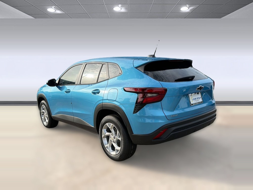 New 2026 Chevrolet Trax LS SUV