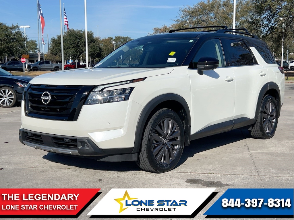 Used 2023 Nissan Pathfinder SL FWD SUV