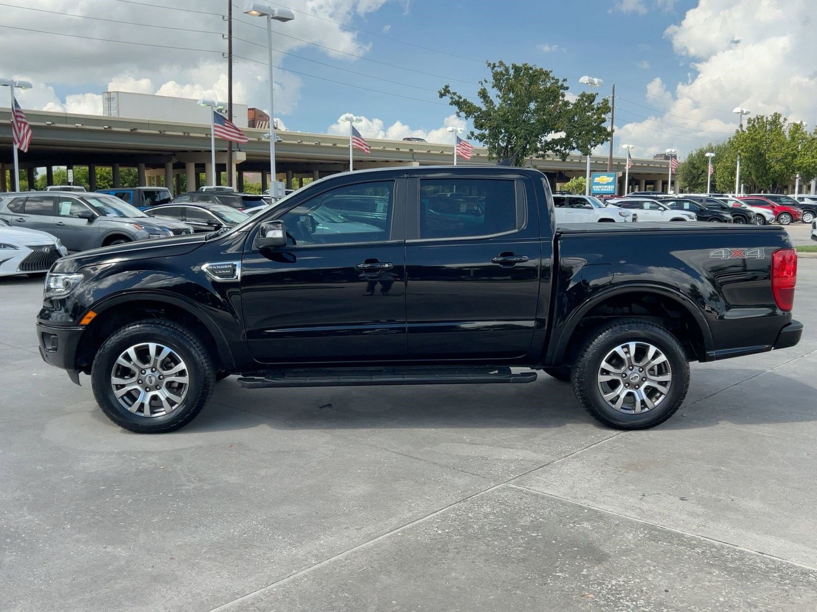 2020 Ford Ranger Lariat photo 2