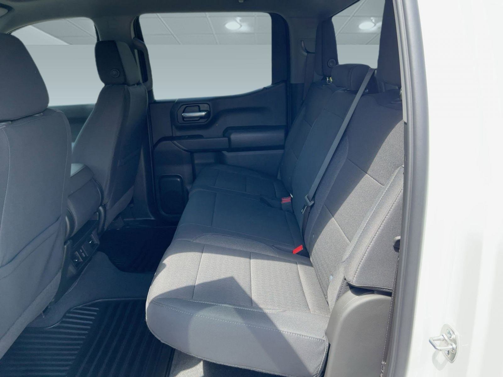 2026 Chevrolet Silverado 1500 Custom - Photo 14