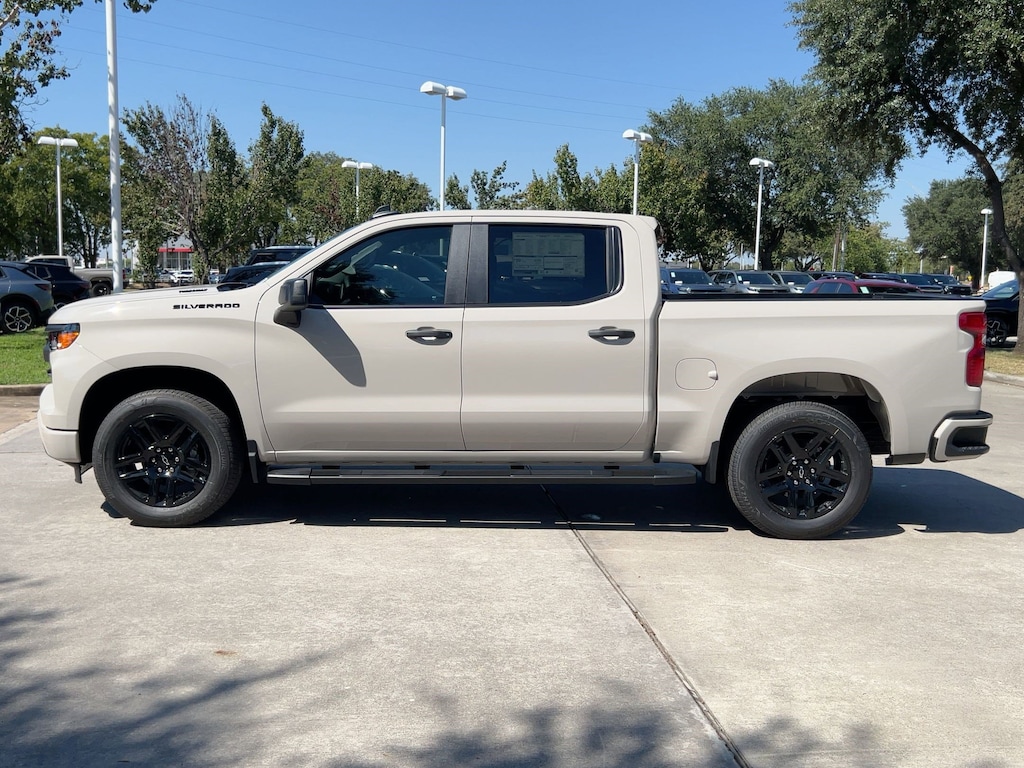 New 2026 Chevrolet Silverado 1500 Custom Truck