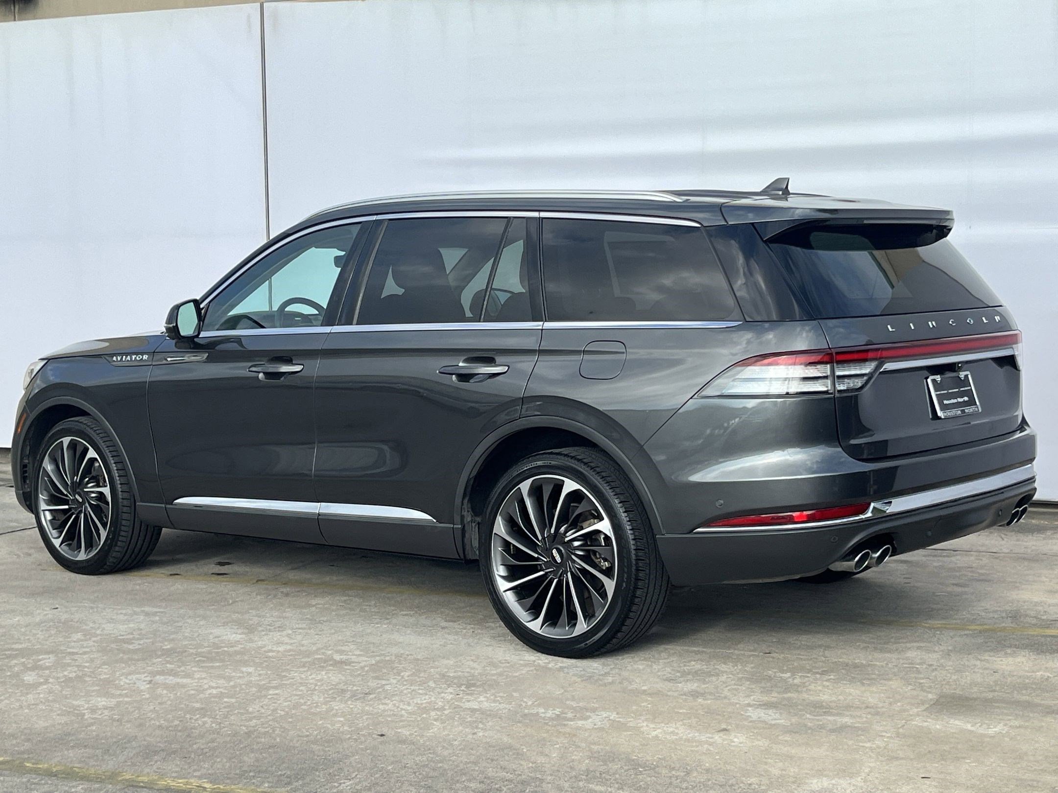 2020 Lincoln Aviator Reserve photo 2