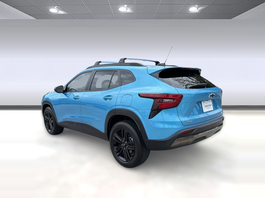Used 2025 Chevrolet Trax Activ SUV