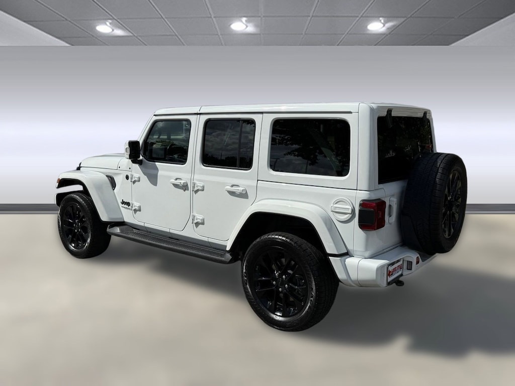 Used 2022 Jeep Wrangler Unlimited High Altitude