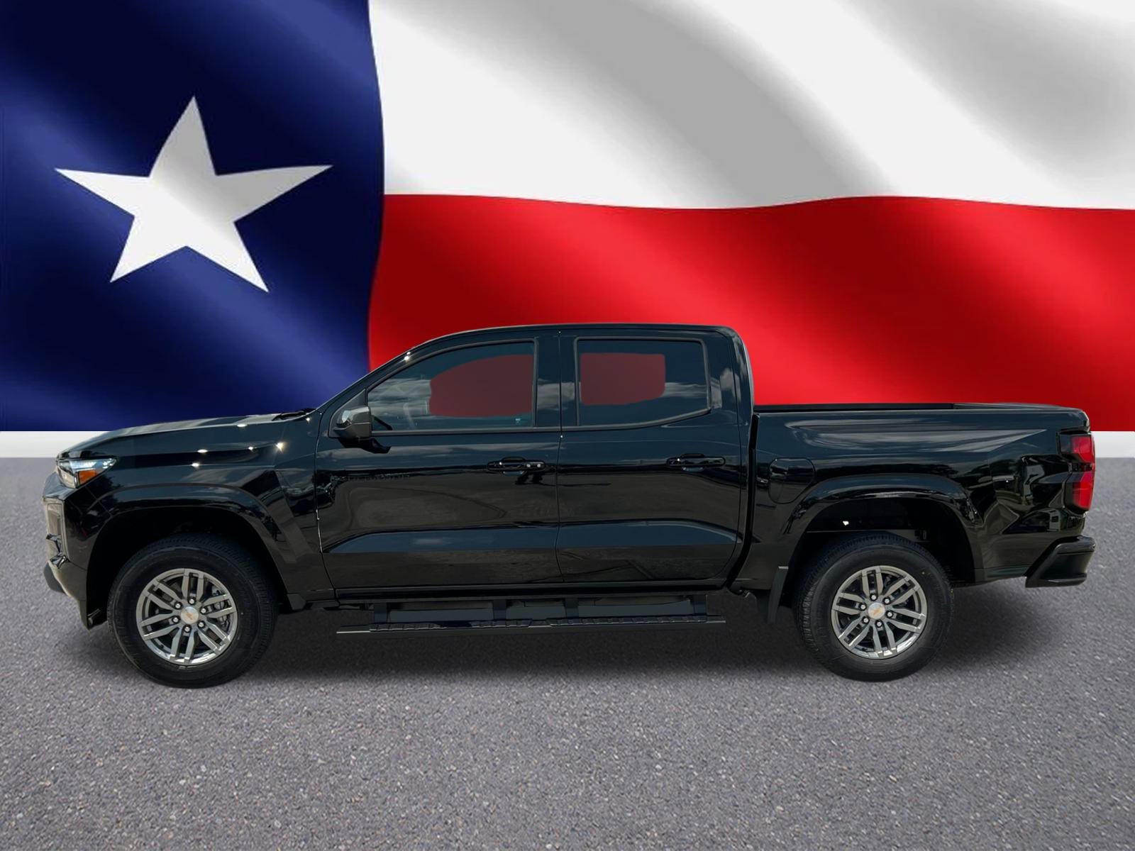 2026 Chevrolet Colorado LT photo 2