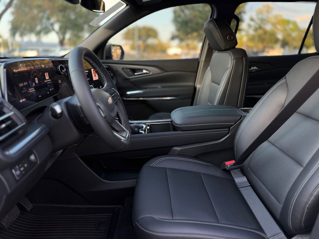 New 2026 Chevrolet Traverse LT SUV