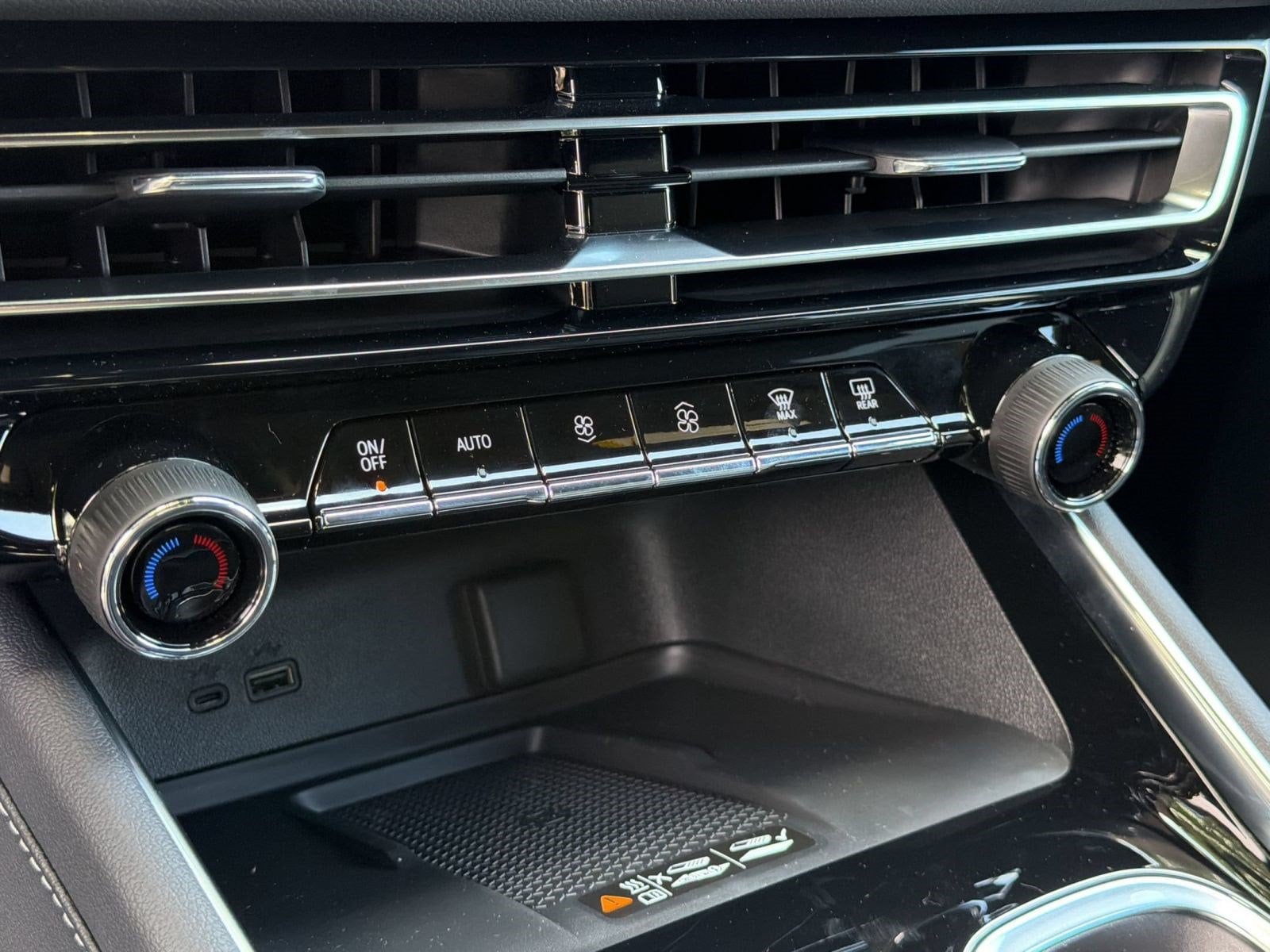 2026 Chevrolet Traverse LT - Photo 27