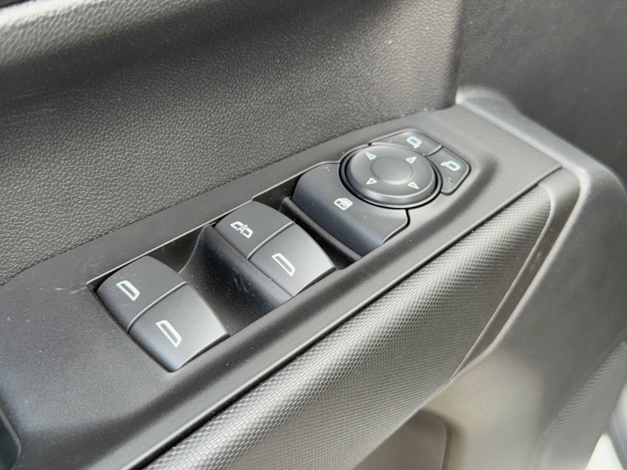 2026 Chevrolet Silverado 1500 Custom - Photo 29