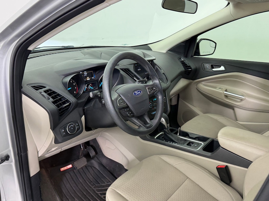 Used 2019 Ford Escape SE