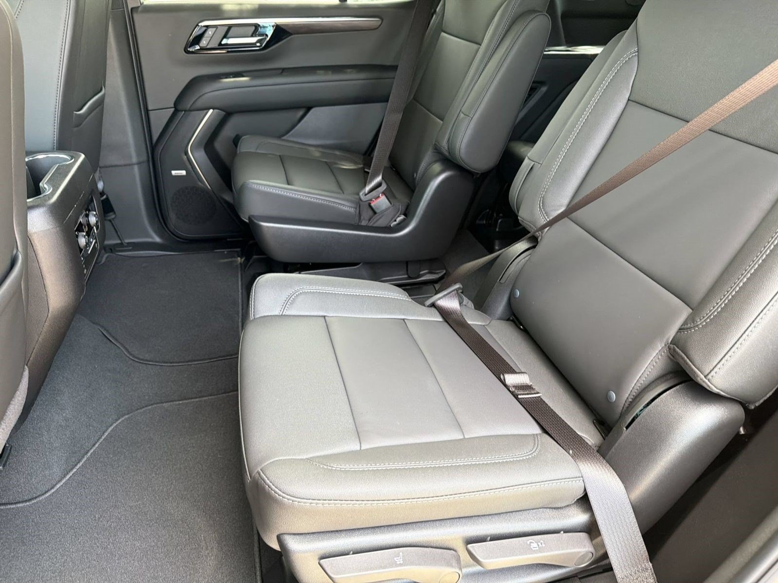 2026 Chevrolet Tahoe LT - Photo 22