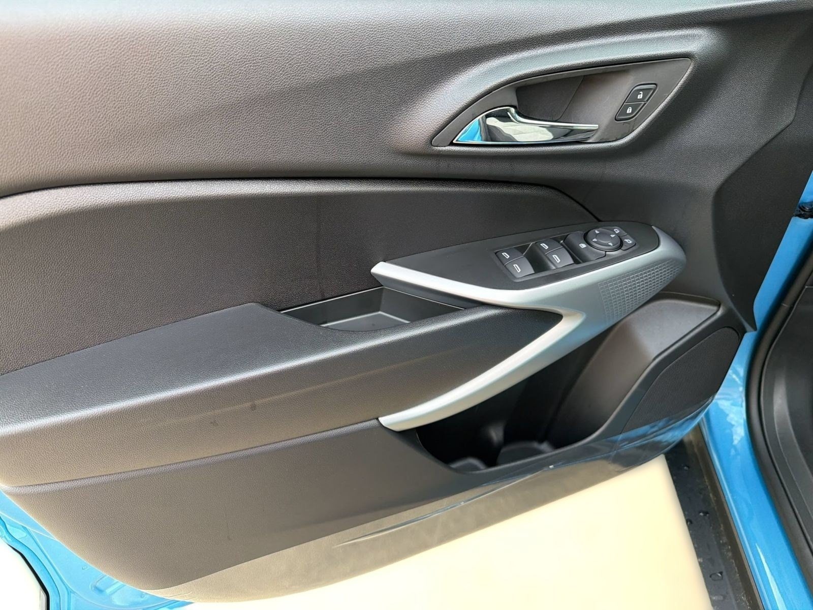 2026 Chevrolet Trax LS - Photo 14