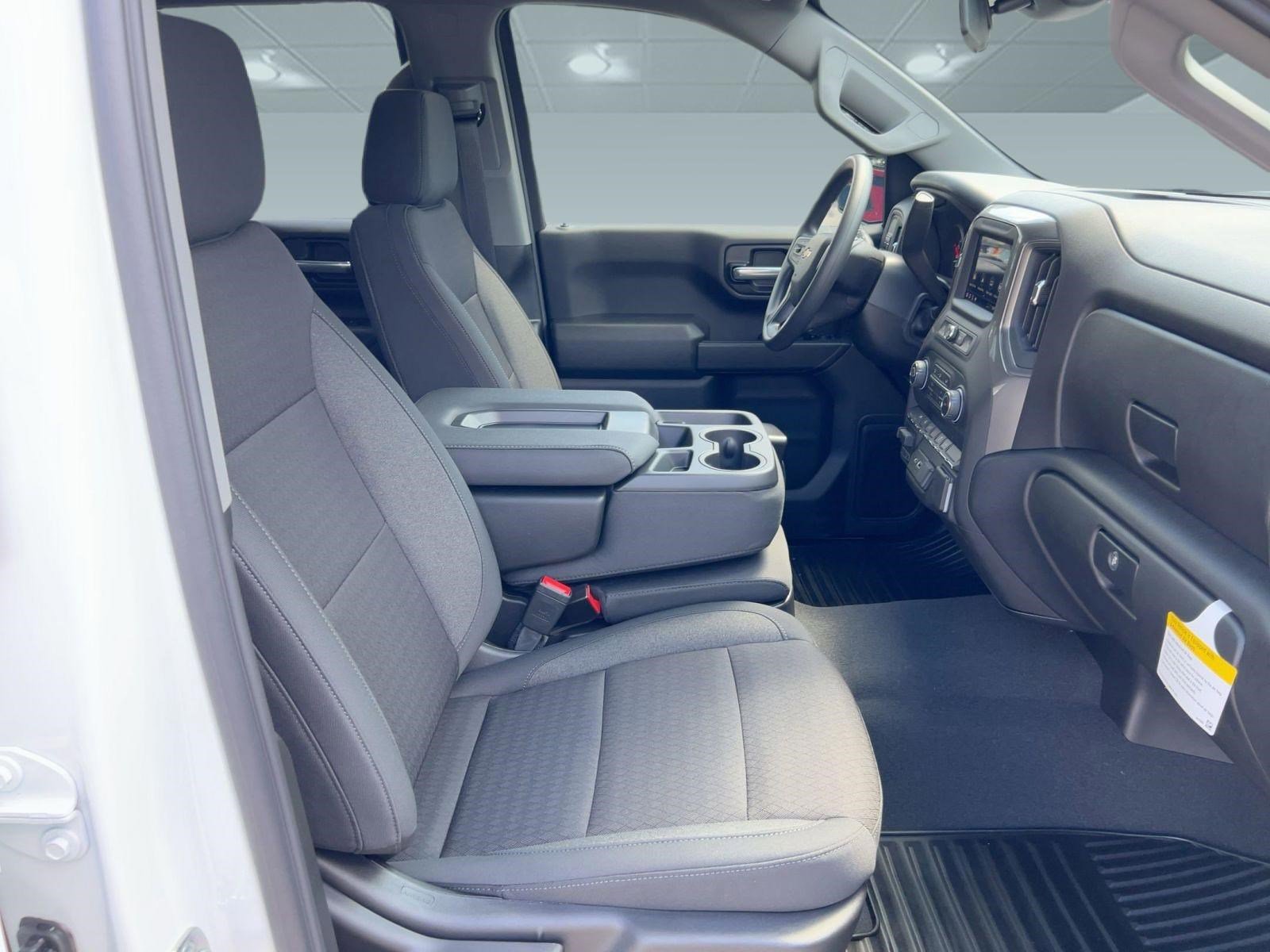 2026 Chevrolet Silverado 1500 Custom - Photo 28