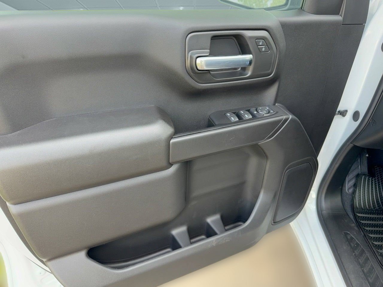 2026 Chevrolet Silverado 1500 Custom - Photo 14