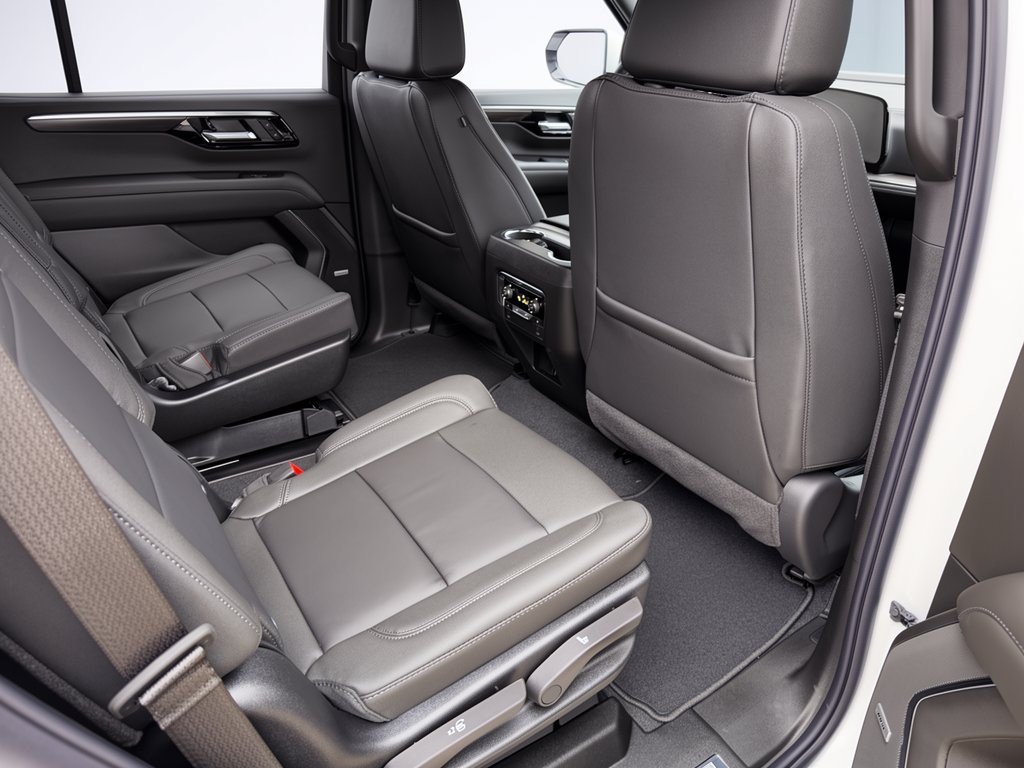 2026 Chevrolet Tahoe Z71 - Photo 29
