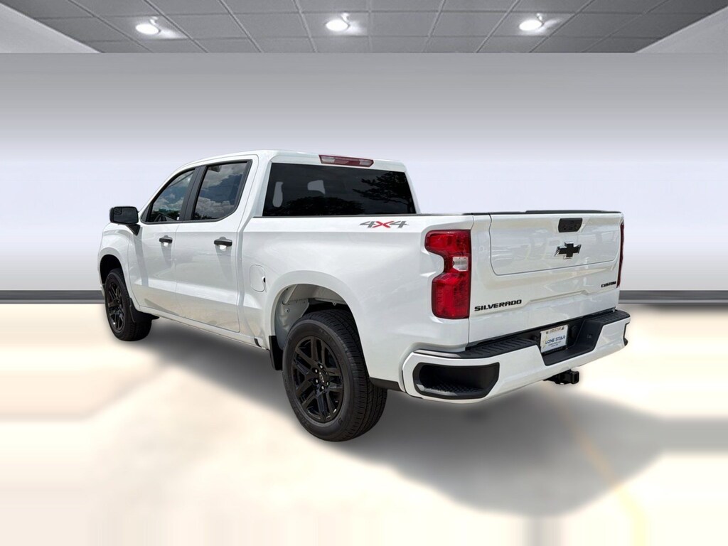 New 2026 Chevrolet Silverado 1500 Custom Truck