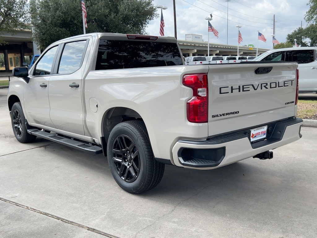 New 2026 Chevrolet Silverado 1500 Custom Truck