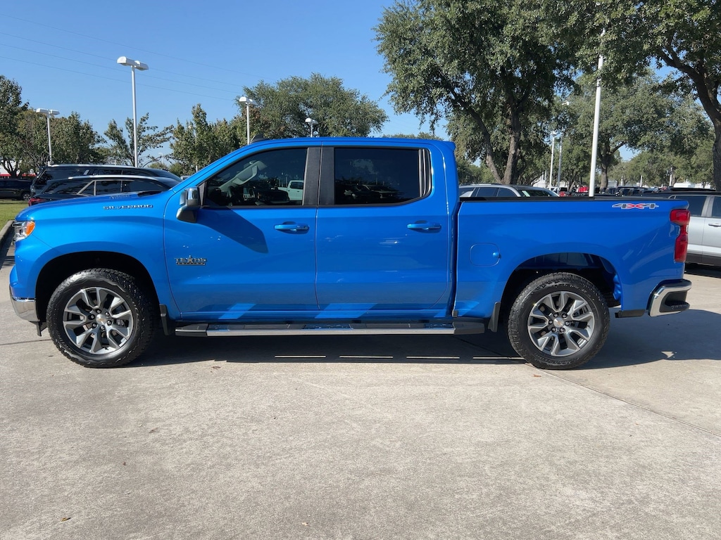 New 2025 Chevrolet Silverado 1500 LT Truck