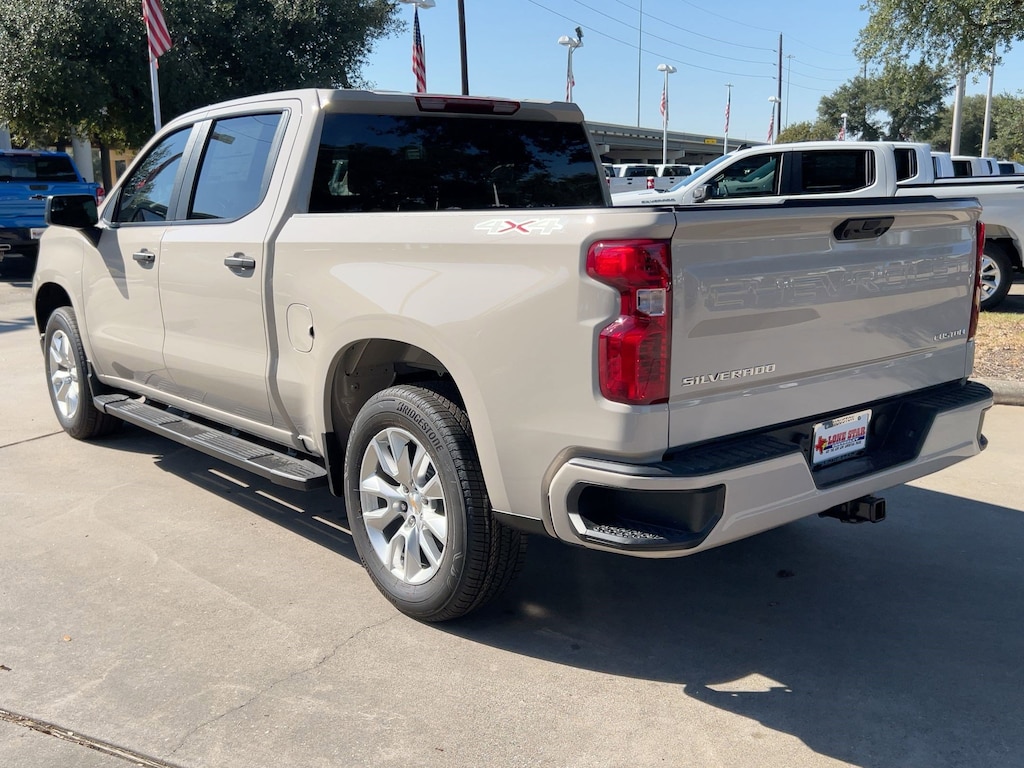 New 2026 Chevrolet Silverado 1500 Custom Truck