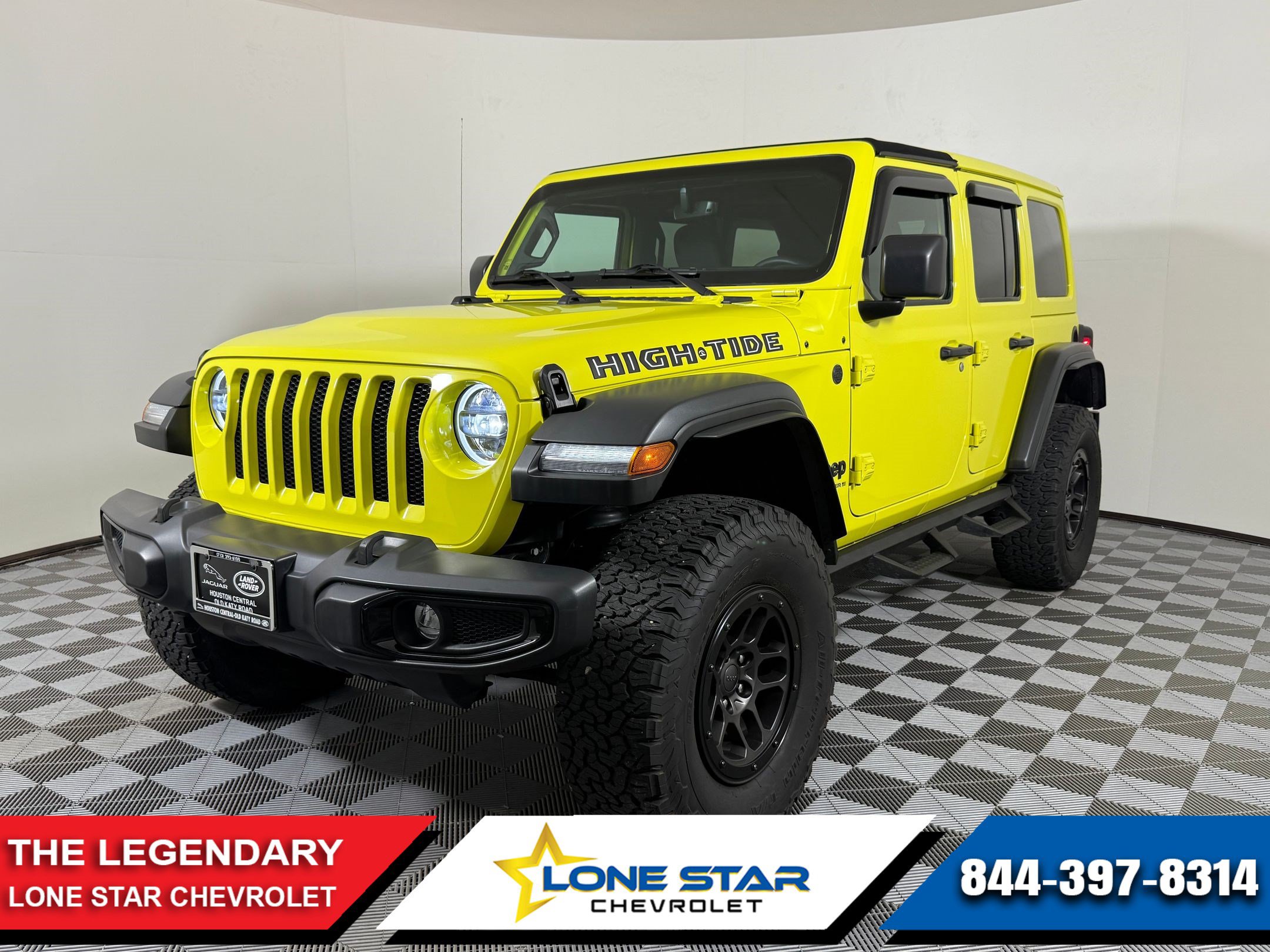 2023 Jeep Wrangler High Tide's photo