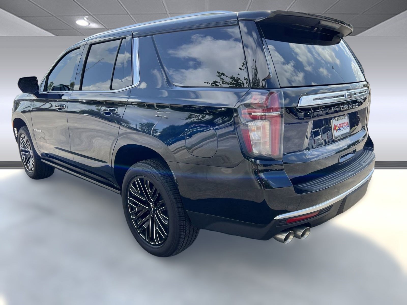 2023 Chevrolet Tahoe High Country photo 3