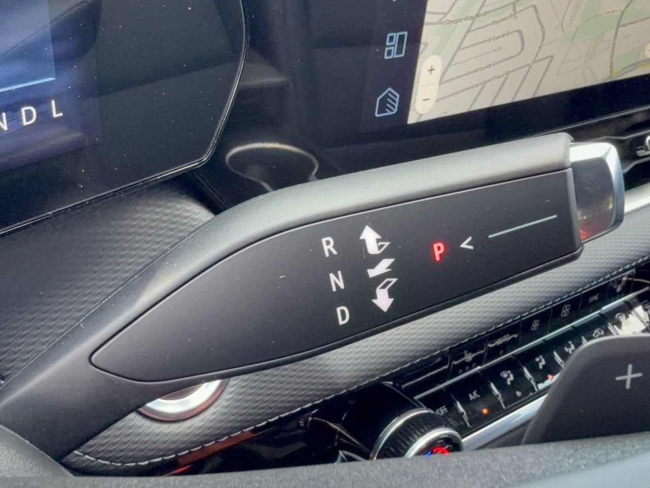 2027 Chevrolet Equinox LT - Photo 20